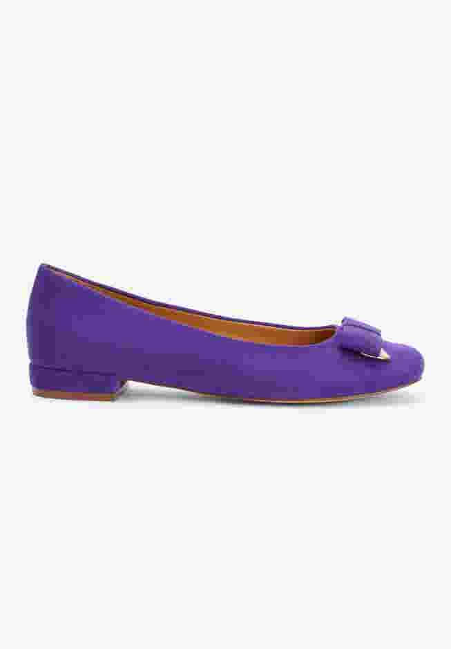 The Colette Pump image number 3