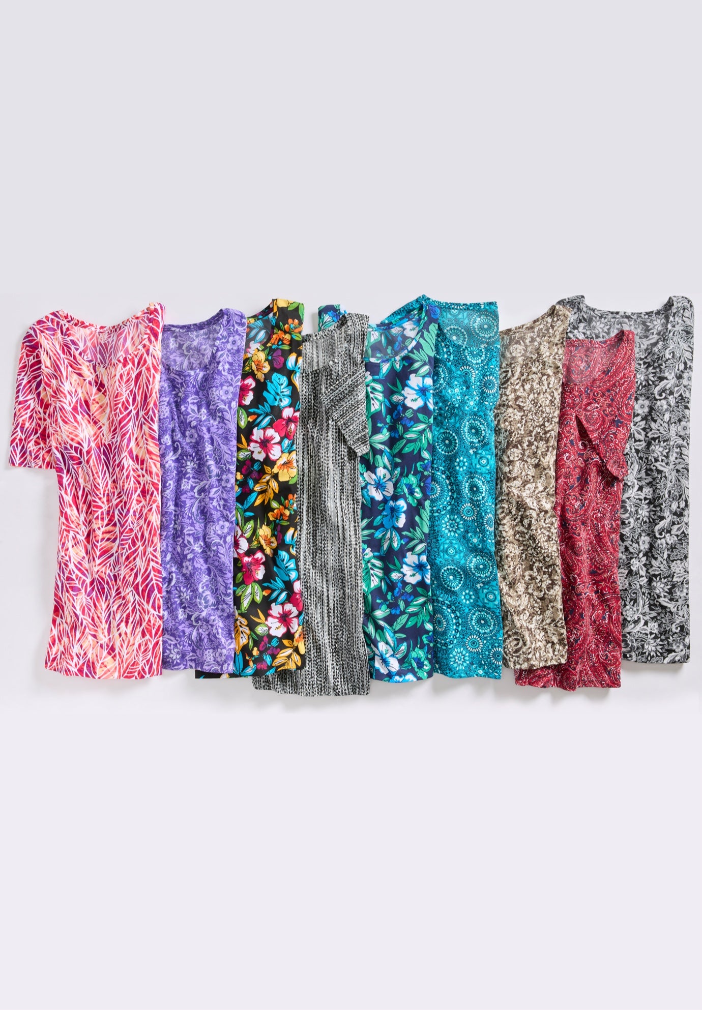 Easy Fit Short Sleeve Scoopneck Tunic image number 1