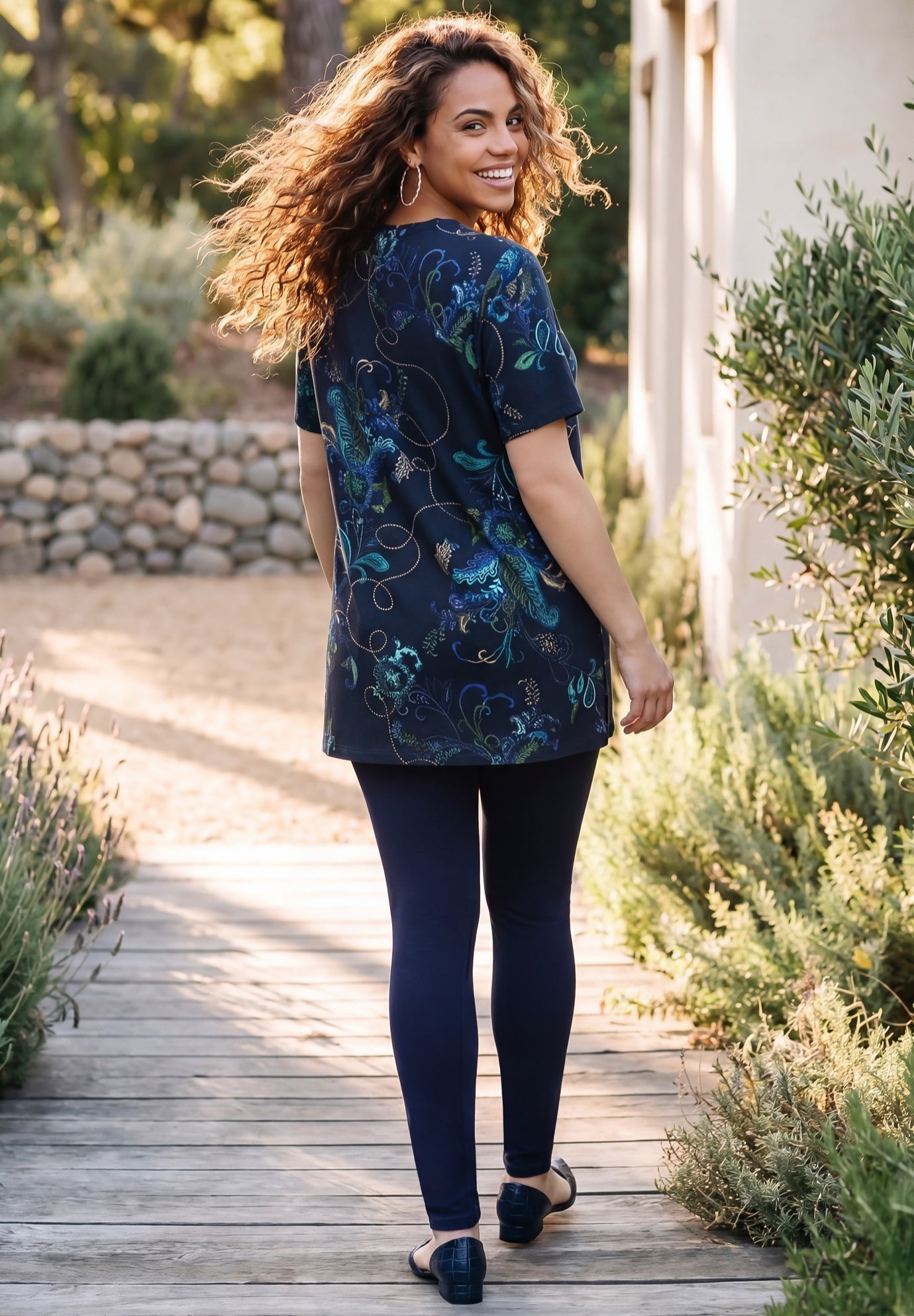 Easy Fit Short Sleeve V-Neck Tunic image number 3
