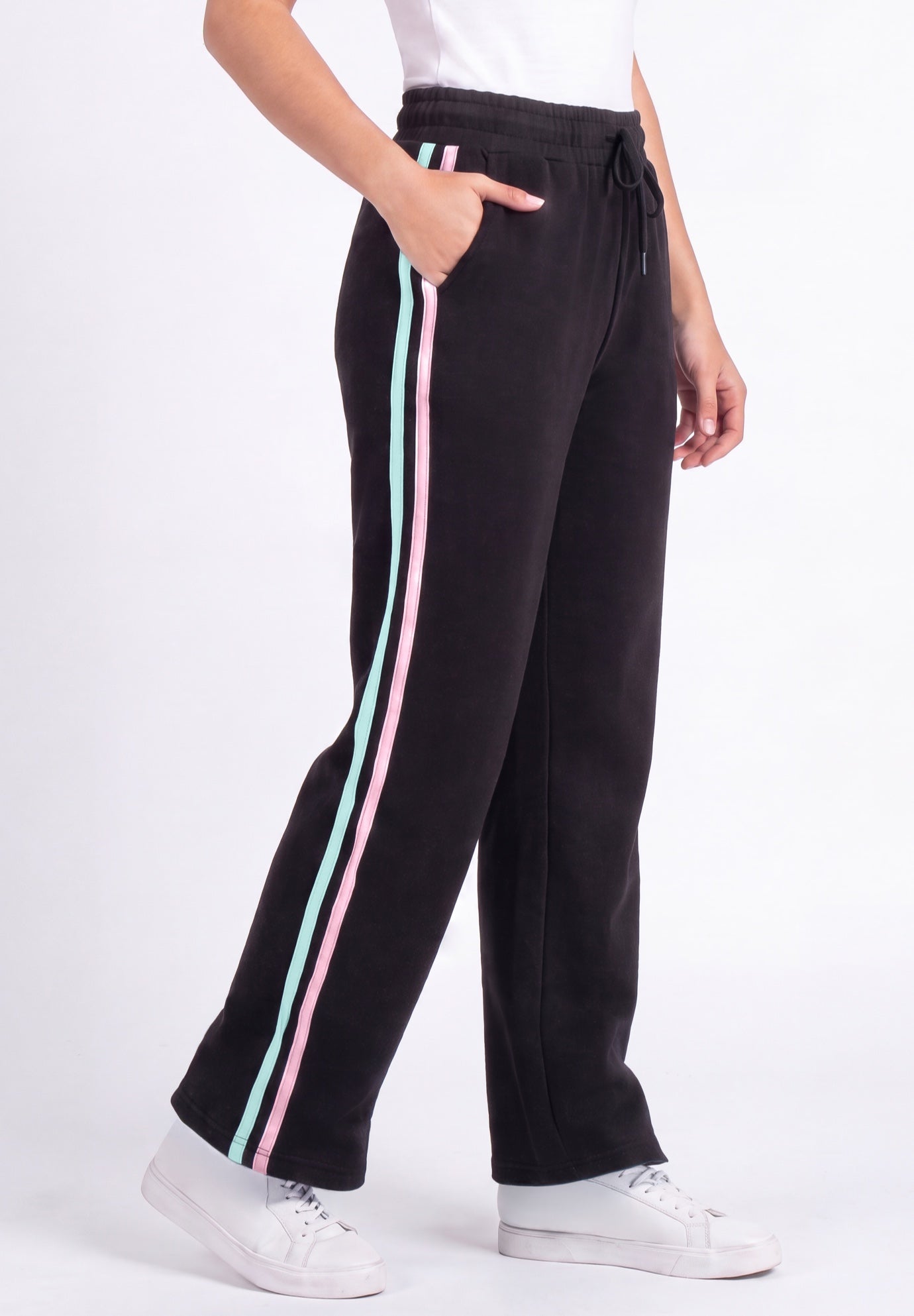 Better-Fleece Side-Stripe Pull-On Sweatpants image number 0