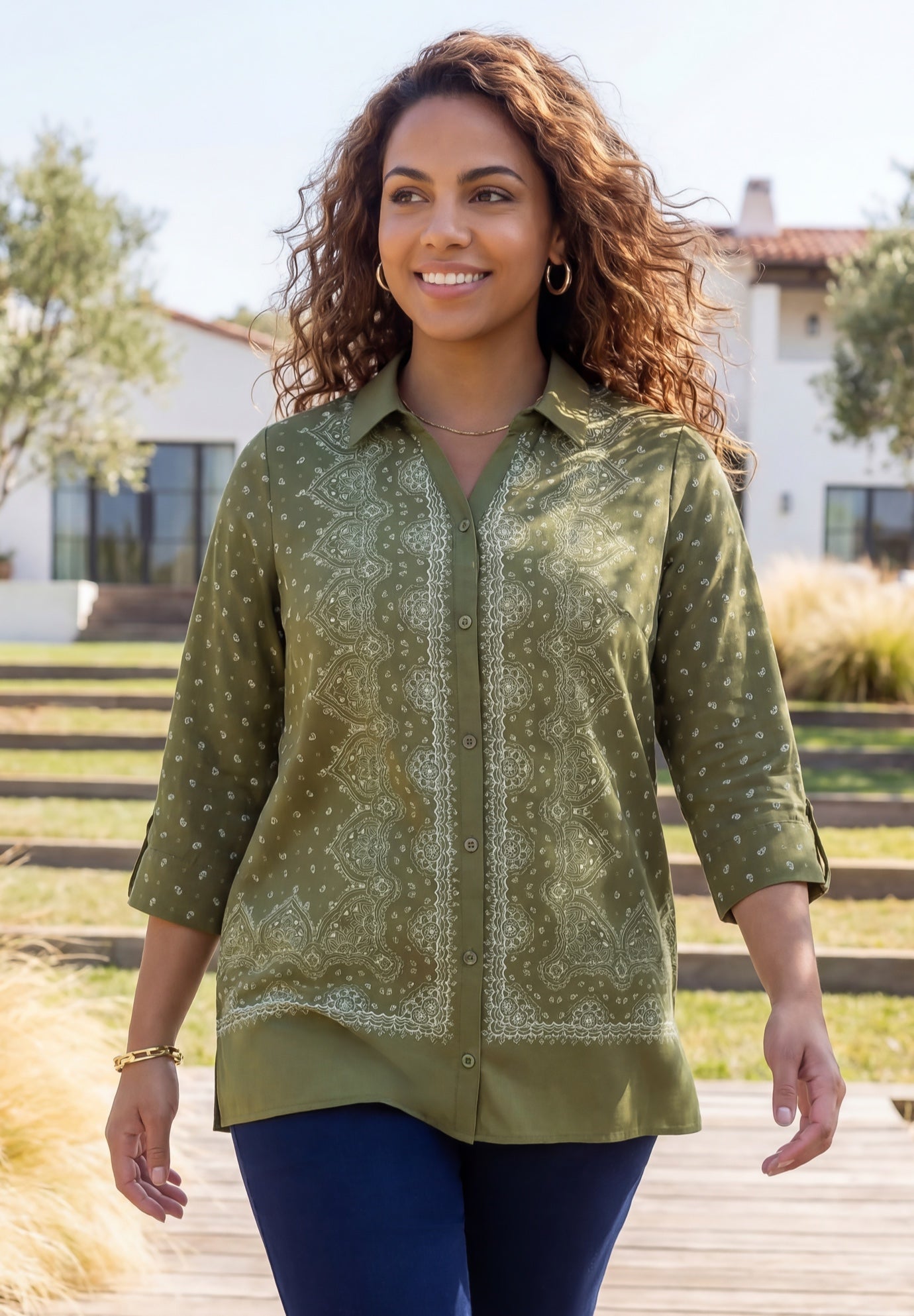 The Timeless Blouse image number 2
