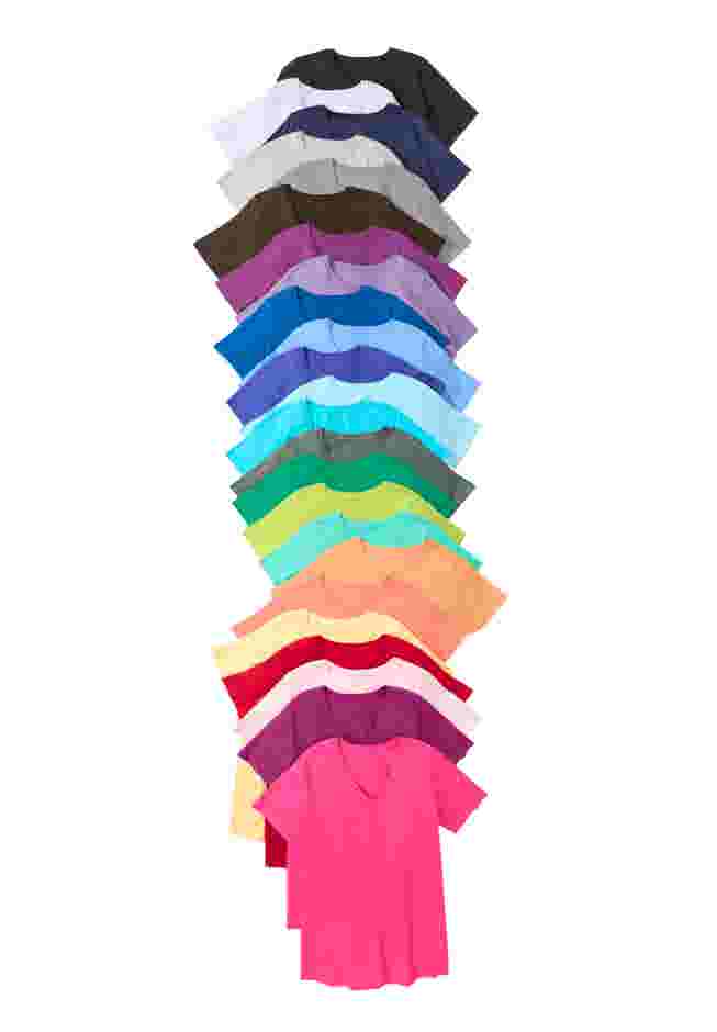 Perfect Short-Sleeve Crewneck Tee image number 11