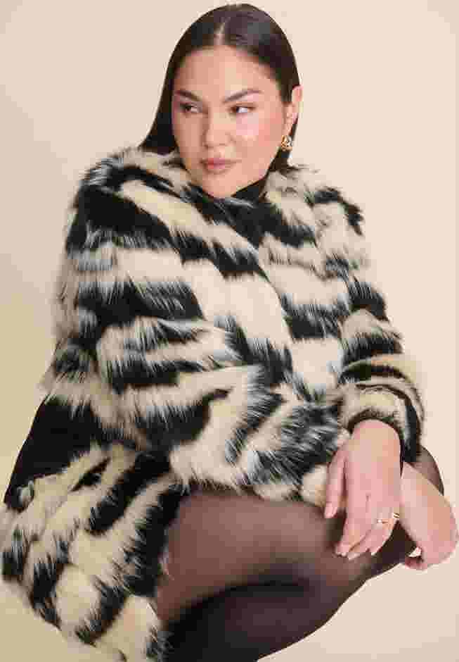 Faux Fur Crop Coat image number 1