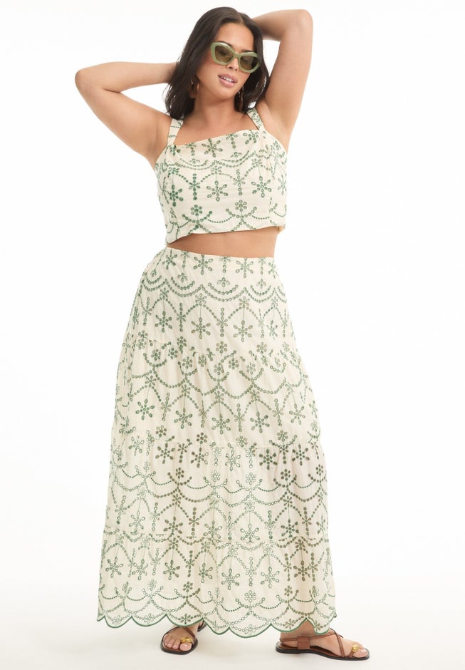 Cropped Smocked Tank Top image number null