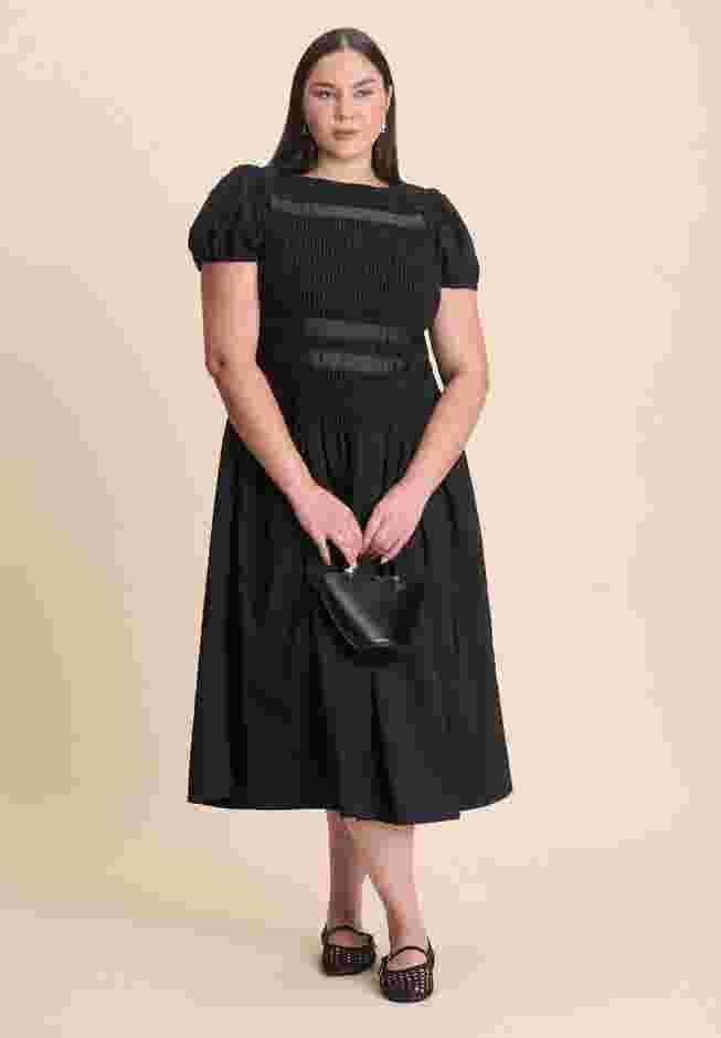 Smocked Flare Midi Dress image number 0