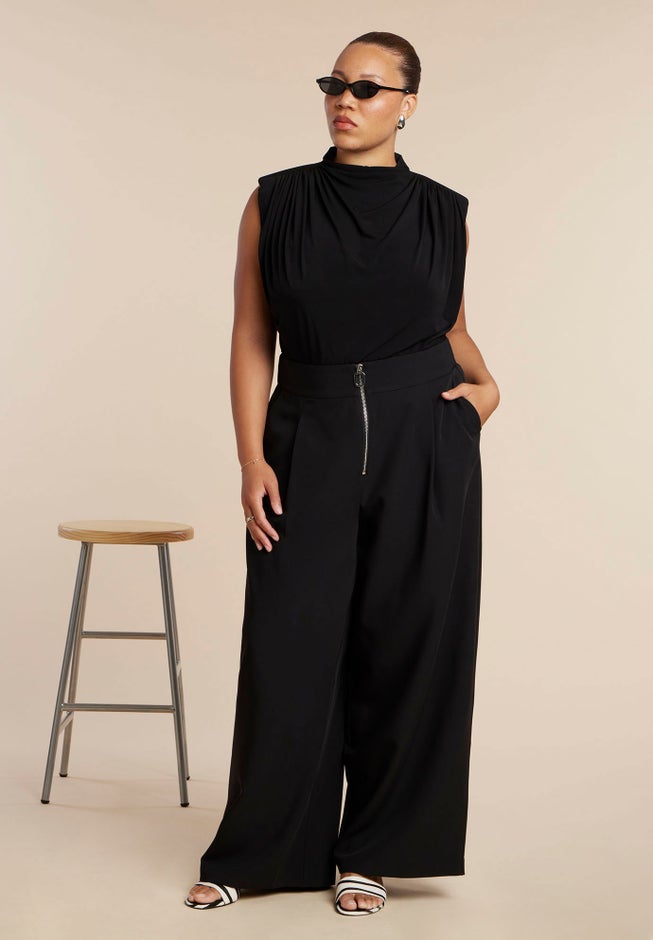 Wide Leg Trouser With Zipper Detail image number 3