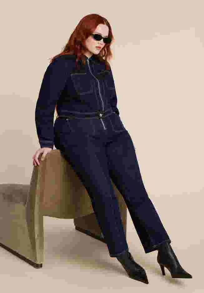 Zip Front Bootcut Jean image number 0