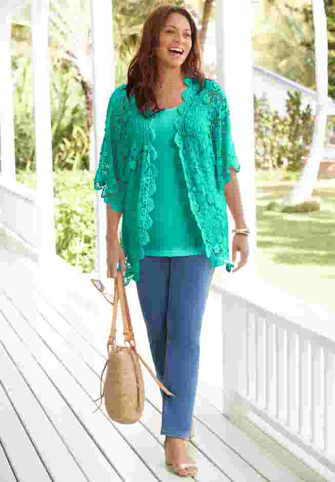 Graceful Crochet Kimono image number 1