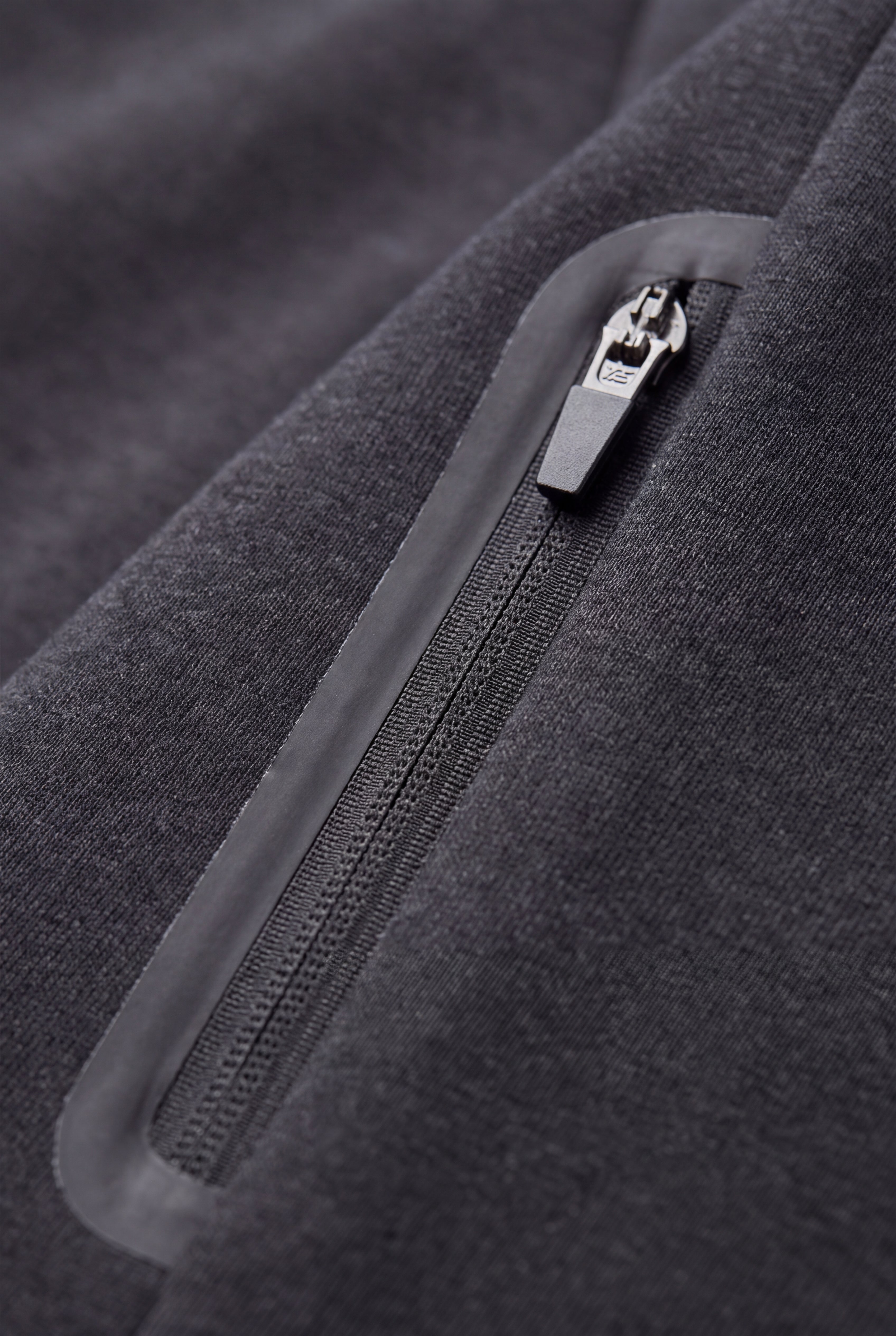 Elevated Zip-Pocket Fleece Sweatshirt image number 3