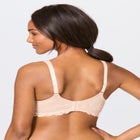 Leading Lady® The Zoey Lace Band Molded Wire Free T-Shirt Bra image number null