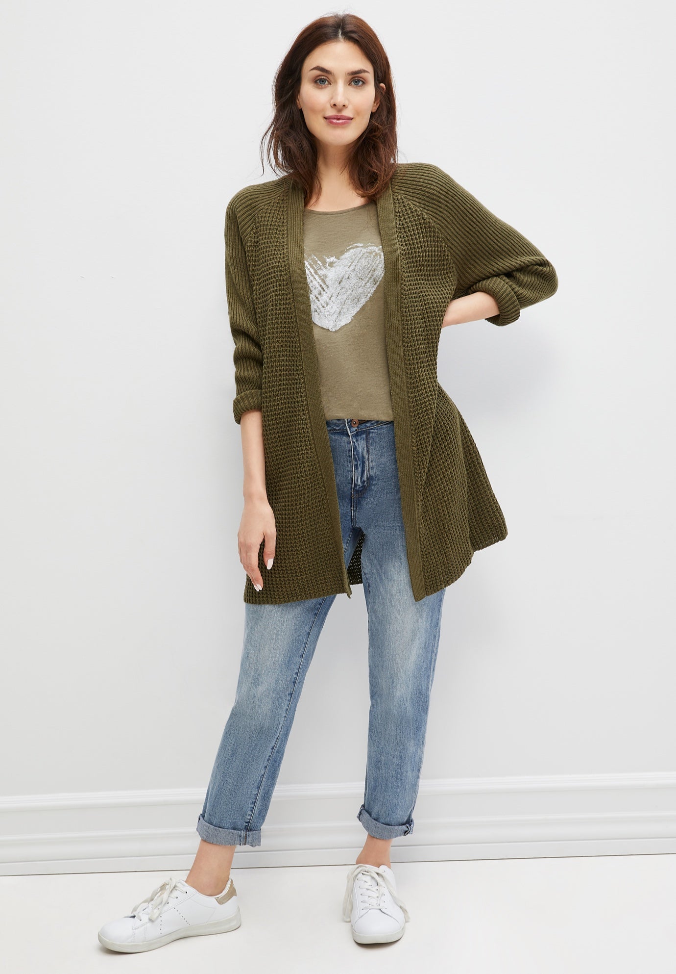 Boyfriend Jeans image number 0