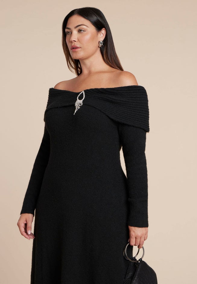 Brooch Sweater Dress image number 1