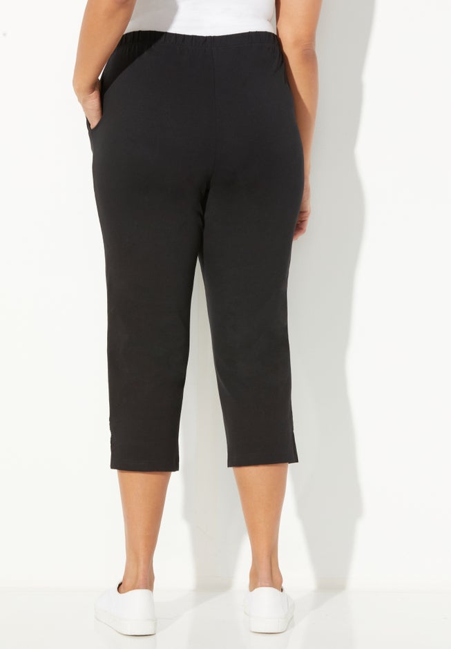 Suprema&reg; Crochet Trim Capri image number 1