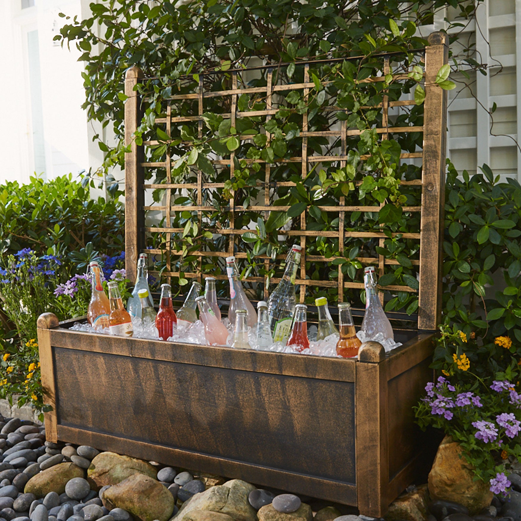 Flower Box With Trellis image number 2