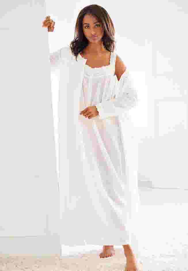 Long 2-Piece Cabbage-Rose Peignoir Set image number 1