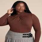 Keyhole Twist Drape Top image number null