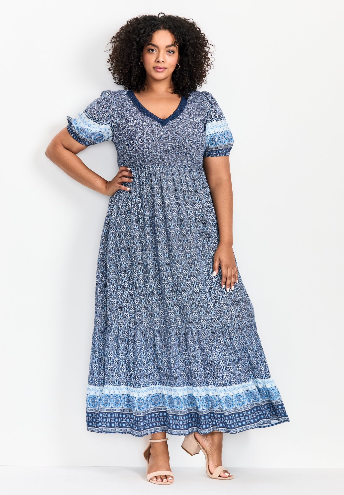 Eve Border Dress image number 4