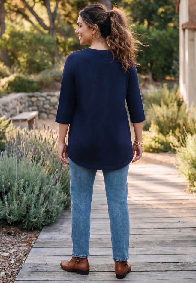 V-Neck Graphic Top image number 1