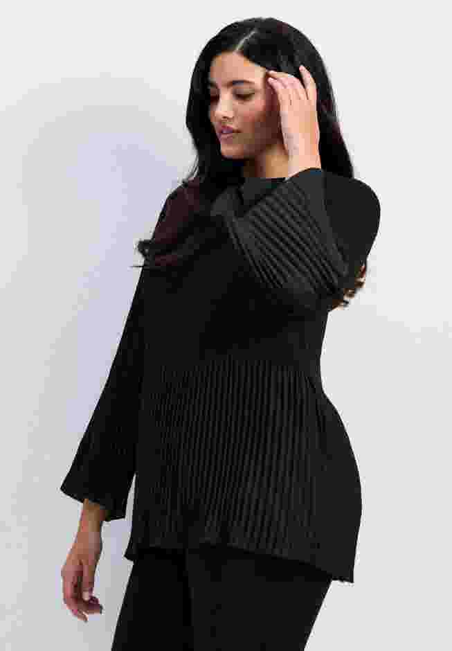 Jay Pleat Blouse image number 2