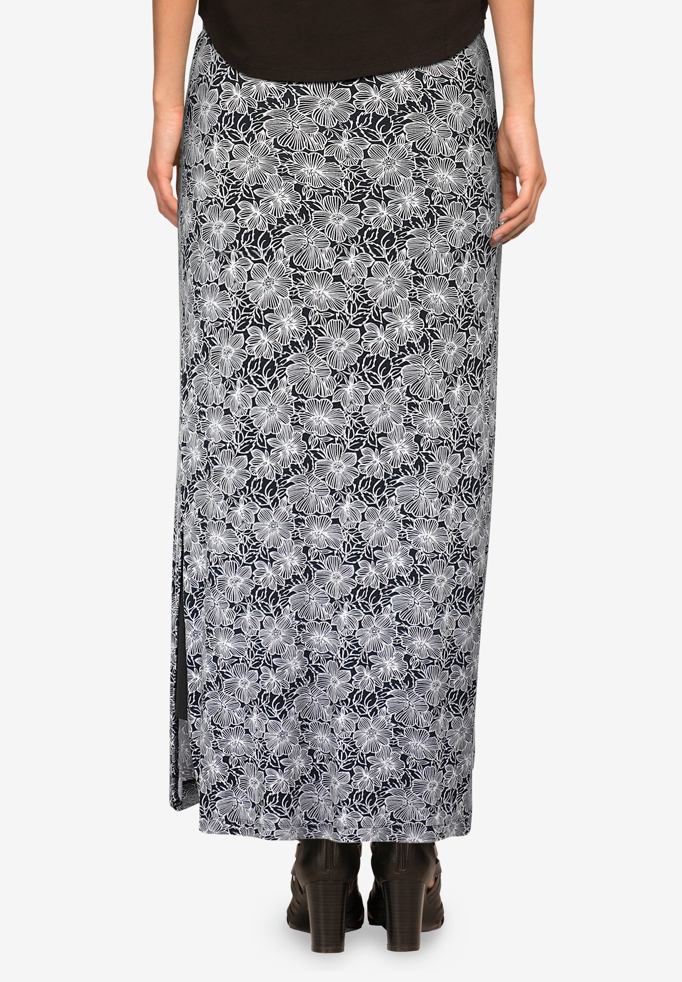 Knit Maxi Skirt image number 1