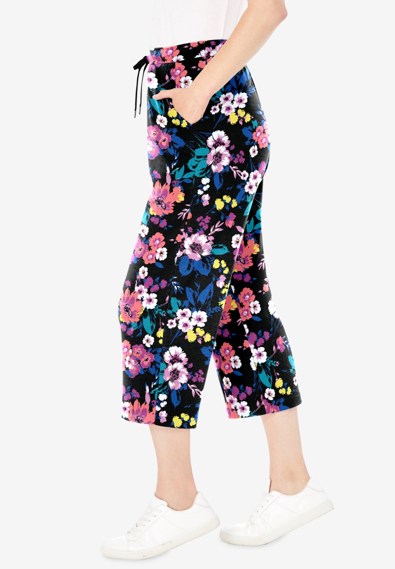 Sport-Knit Pull-On Capri Pants image number 2