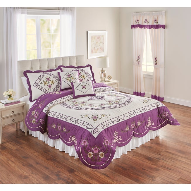 Ava Oversized Embroidered Cotton Quilt image number 0