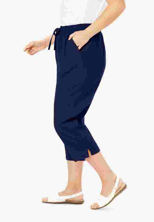 Seersucker Capri Pant image number 2