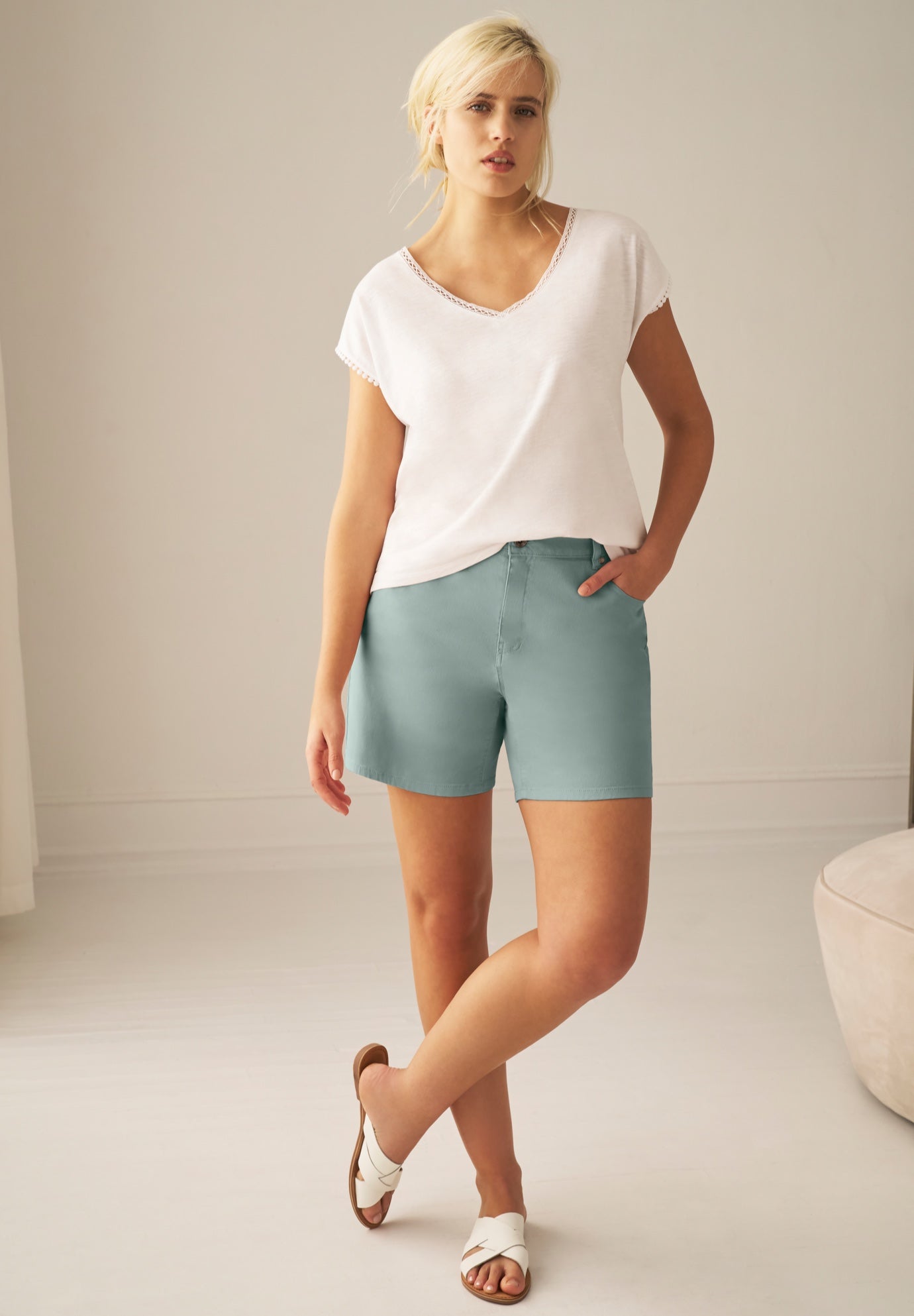 Stretch 5-Pocket Shorts image number 0