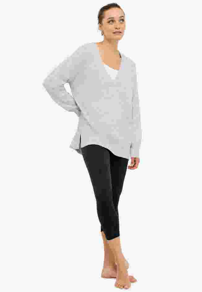 Knit Capri Leggings image number 0