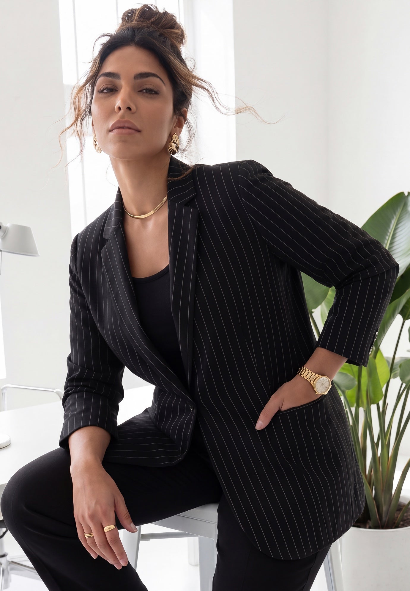 Right Fit&trade; Curvy Blazer image number 2