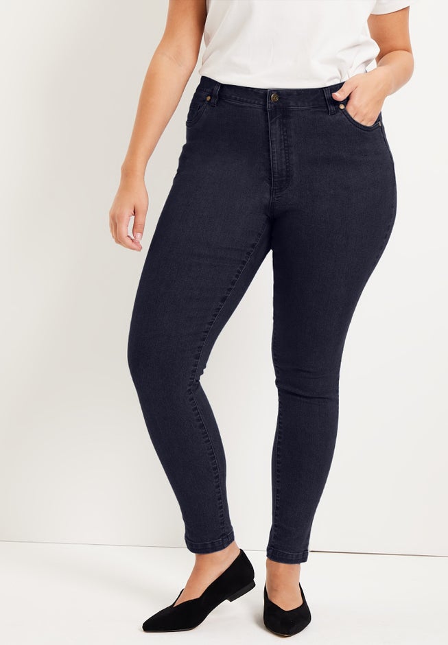 Curvie Fit Skinny Jeans image number 4