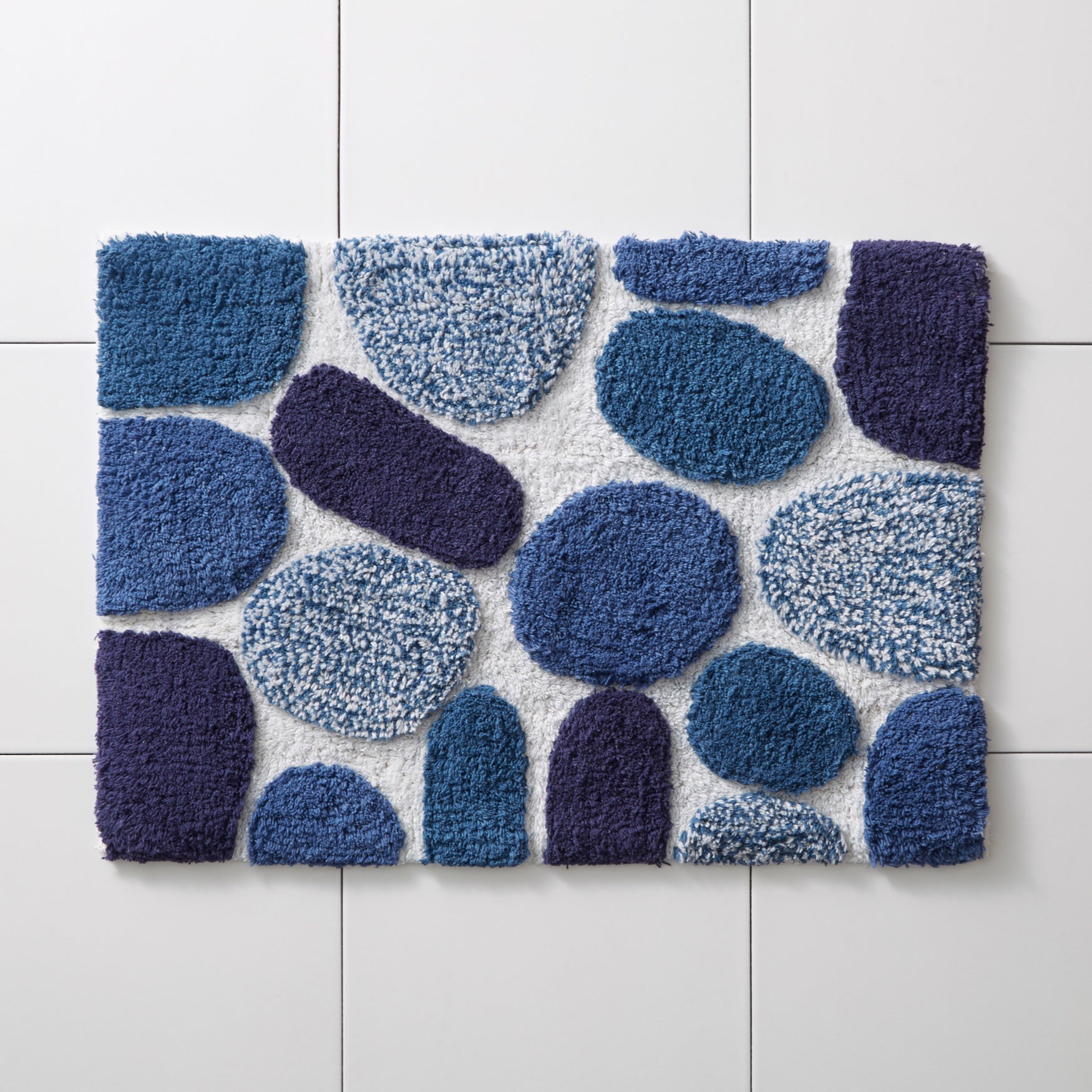 Pebbles Bath Mat image number 0