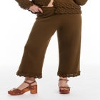 Ruffle Detail Sweater Pant image number 4