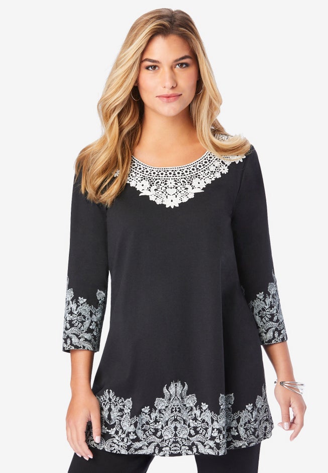Ultra Drape V Neck Lace Print Tee image number 0
