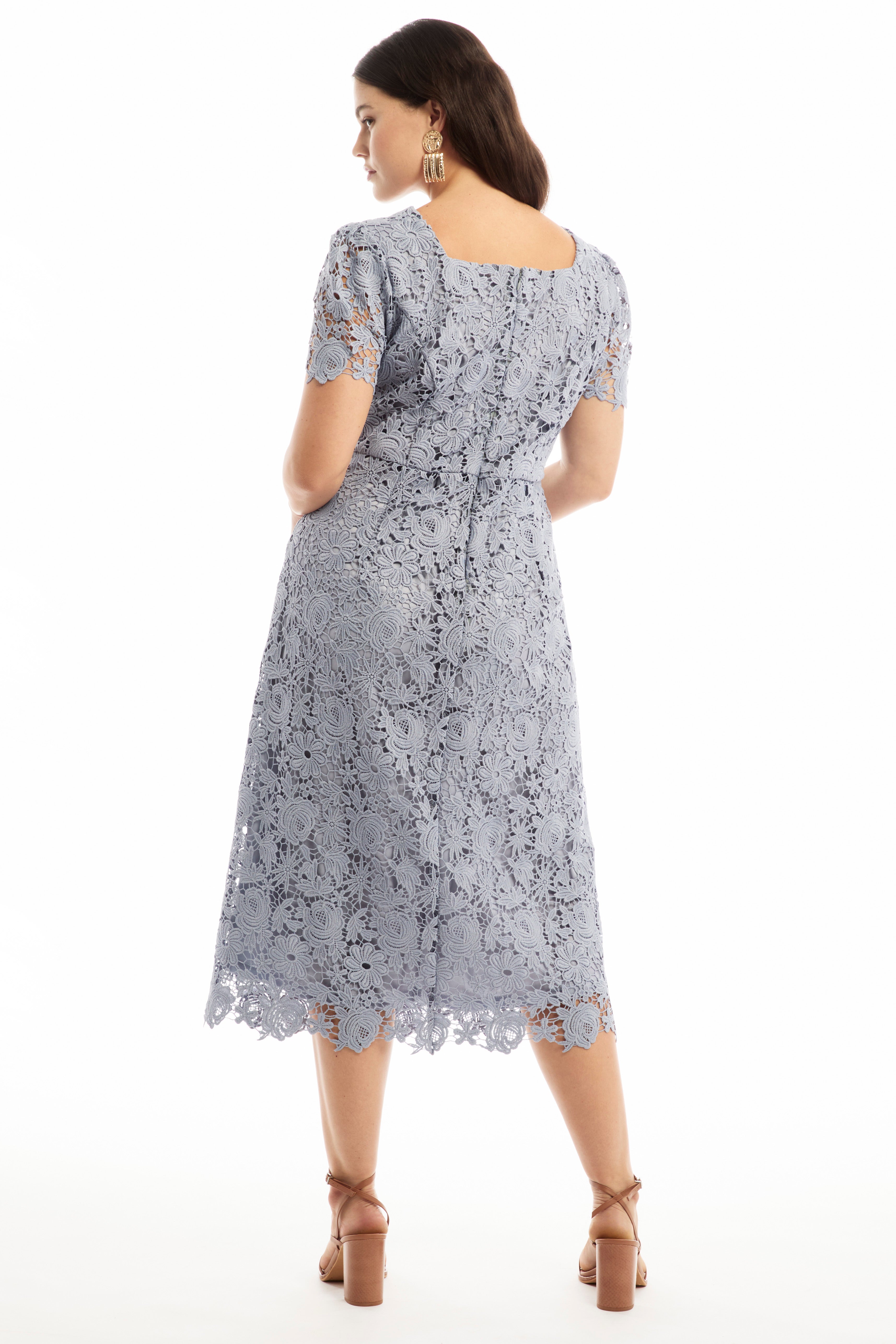 Square-Neck Lace Midi Dress image number 1