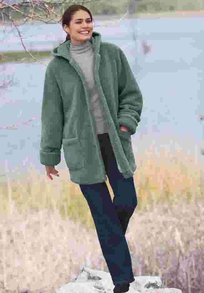 Short Hooded Berber Fleece Jacket image number 2