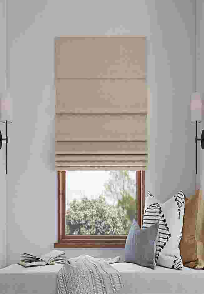 Pryer Cordless Roman Shade image number 0