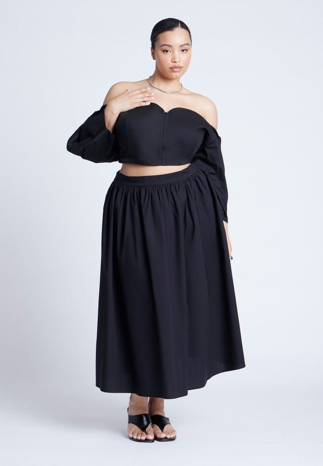 Off The Shoulder Sweetheart Neckline Top image number 3