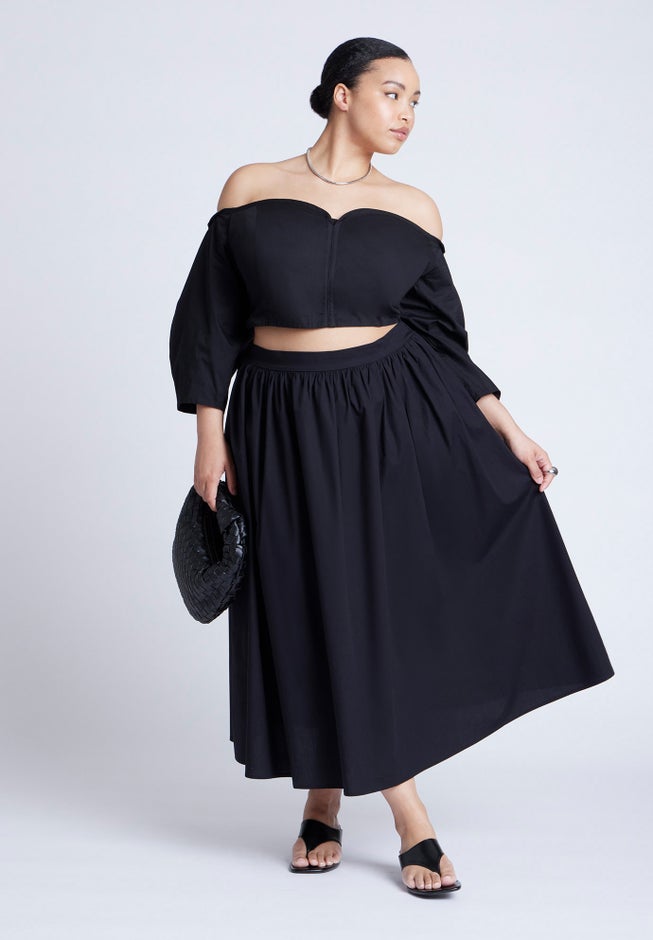 Off The Shoulder Sweetheart Neckline Top image number 5