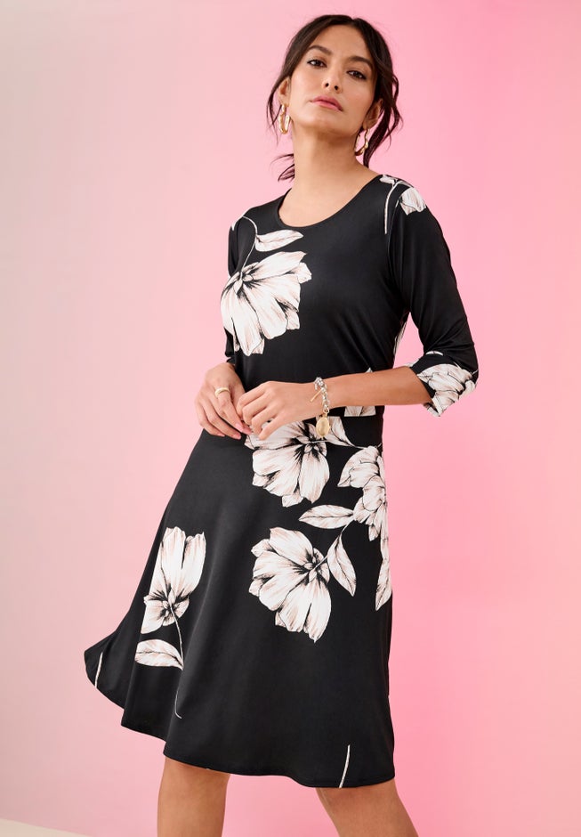 Stretch Knit Fit-And-Flare Dress image number 3