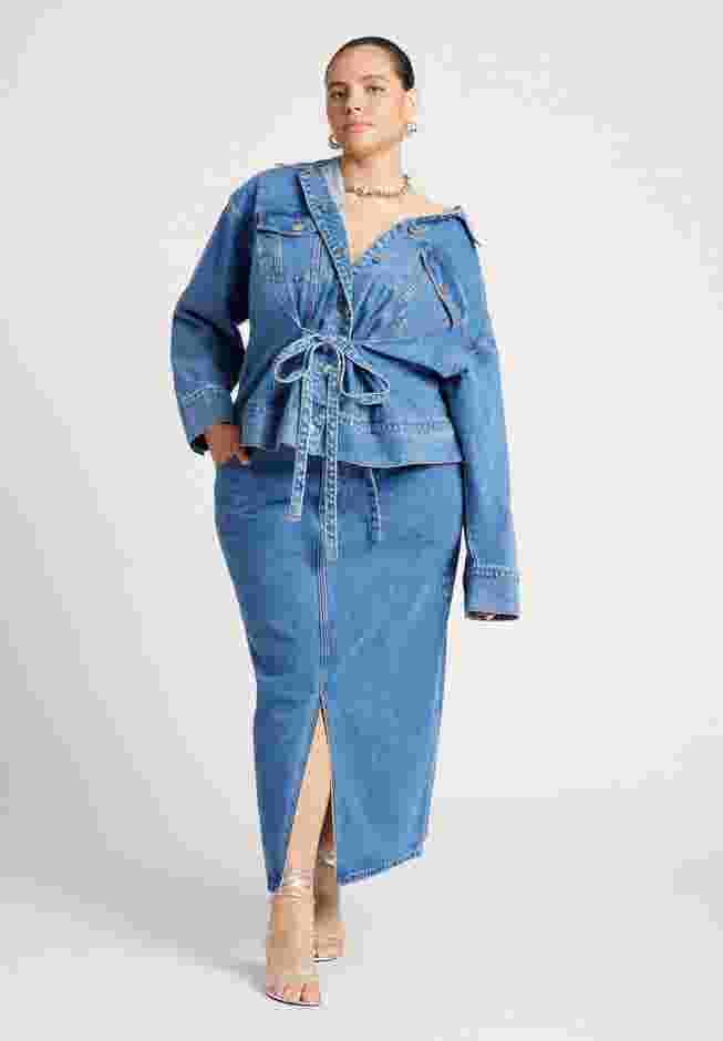 Denim Jacket With Cinched Waist image number 2