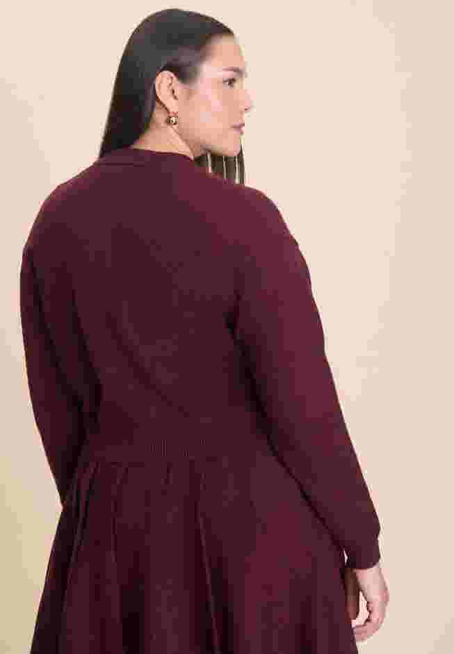 Gold Button Cropped Cardigan image number 2
