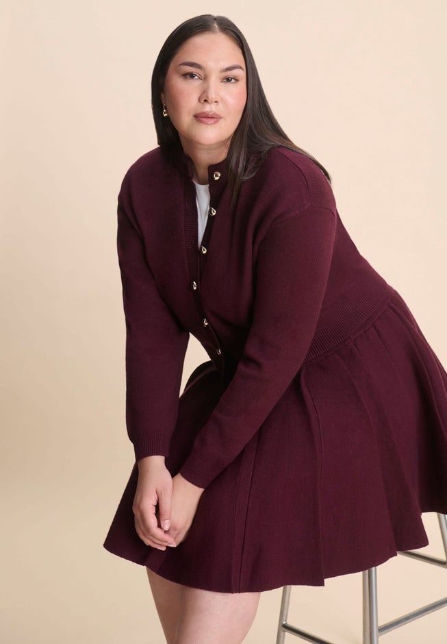 Gold Button Cropped Cardigan image number 3