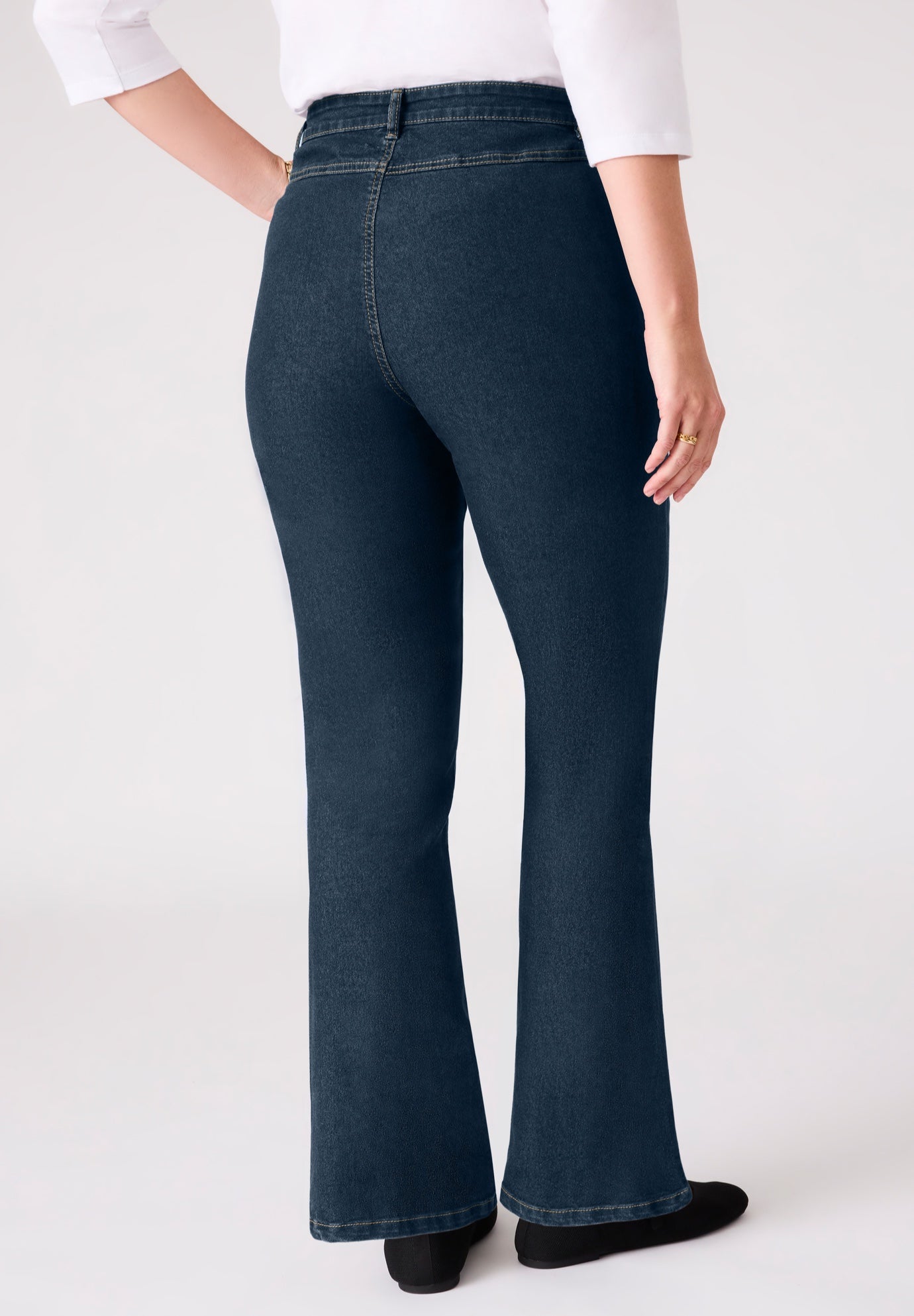 Stretch Bootcut Clean Jeans image number 0