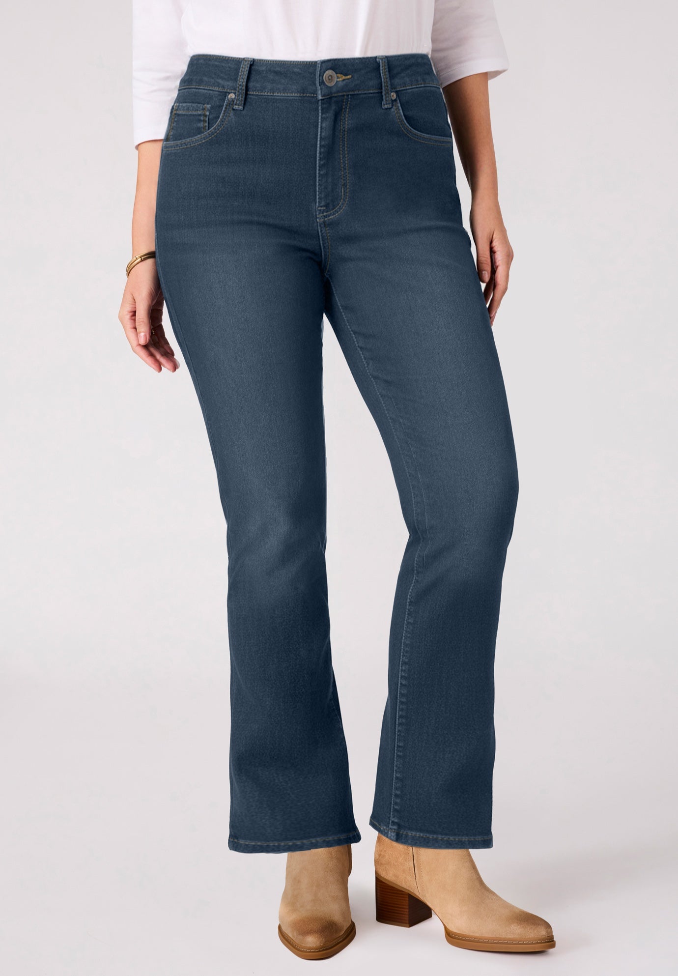 Bootcut Clean Jeans image number 0