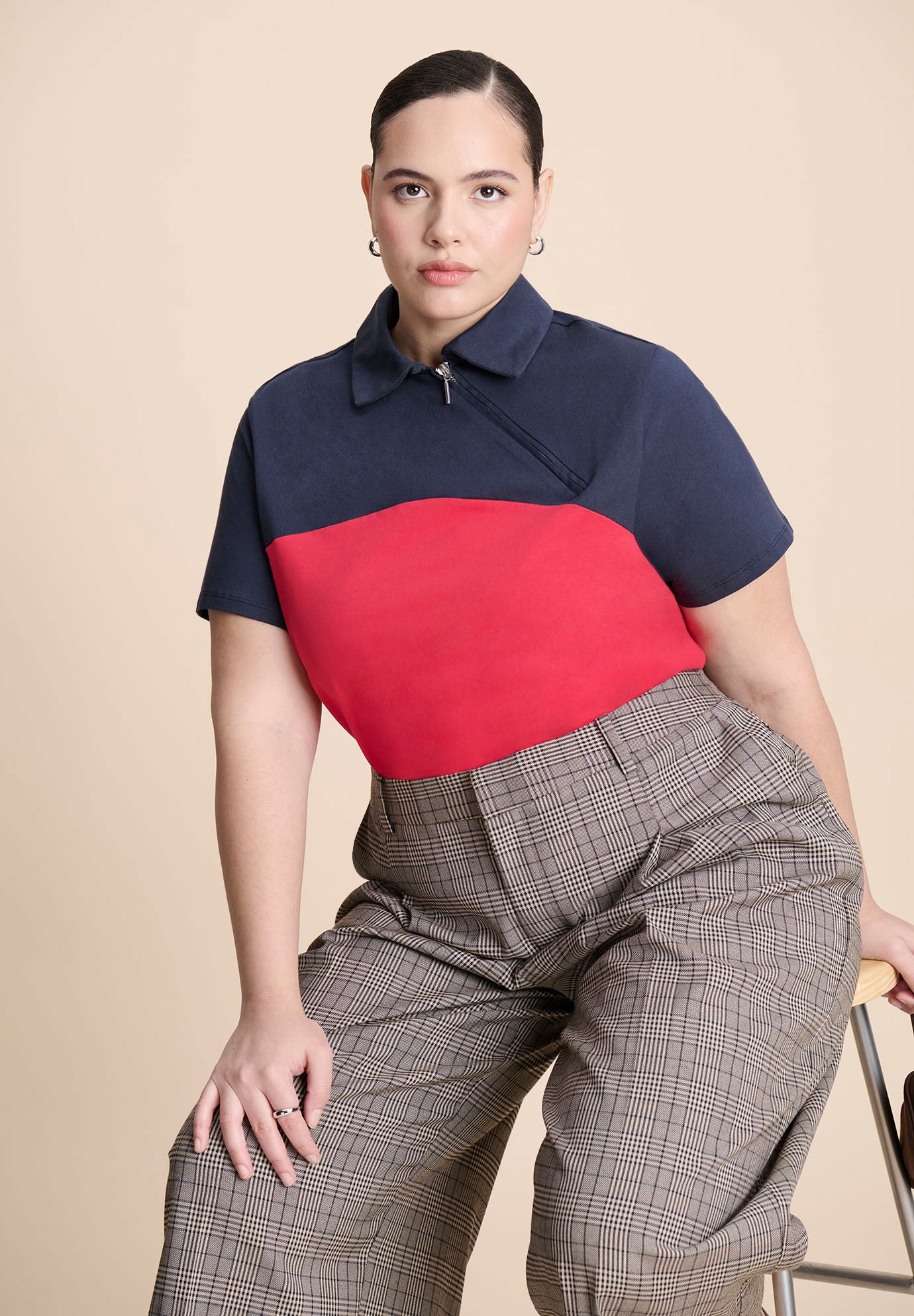 Asym Zipper Neck Polo Shirt image number 5