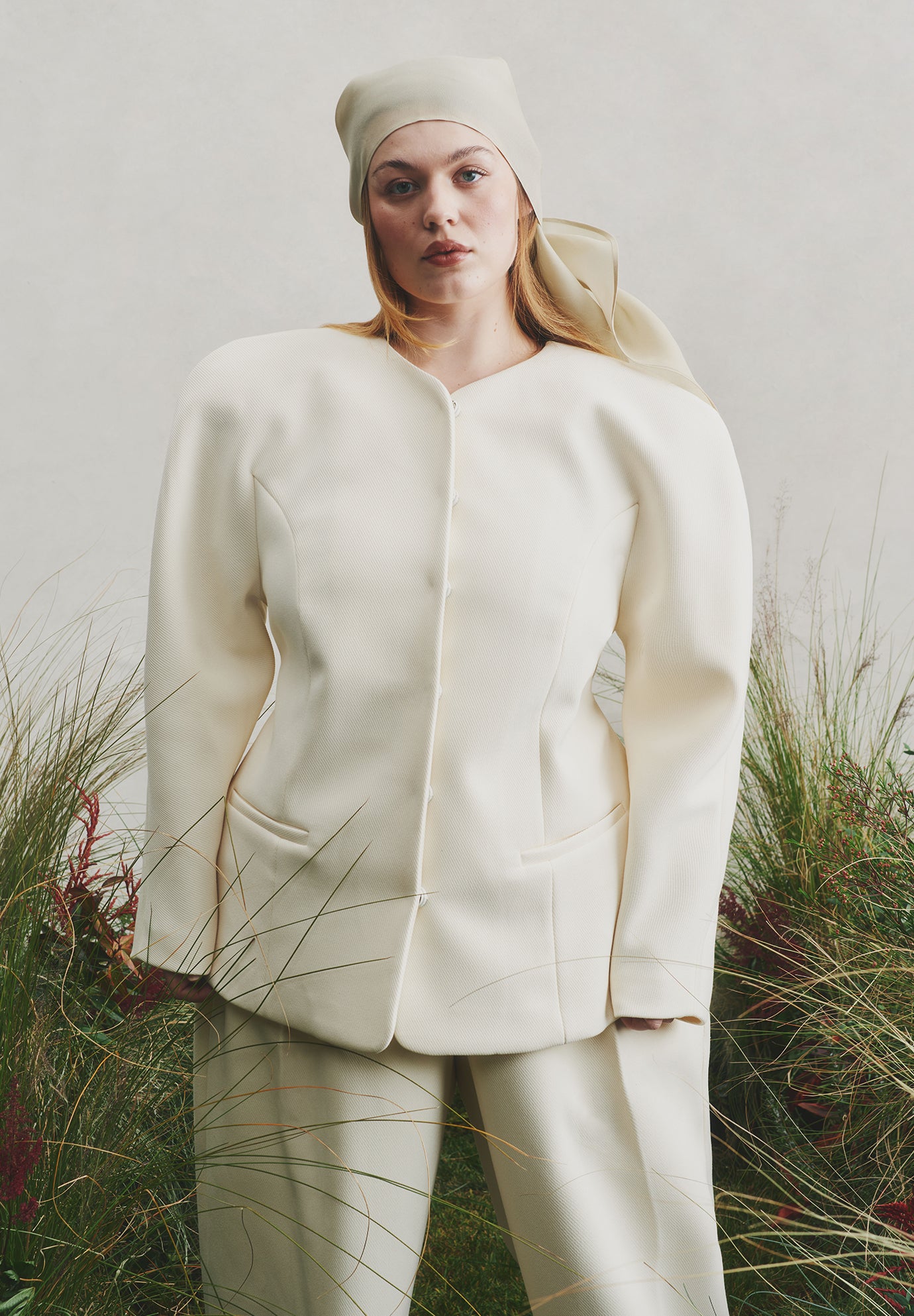 Rounded Hourglass Blazer image number 0