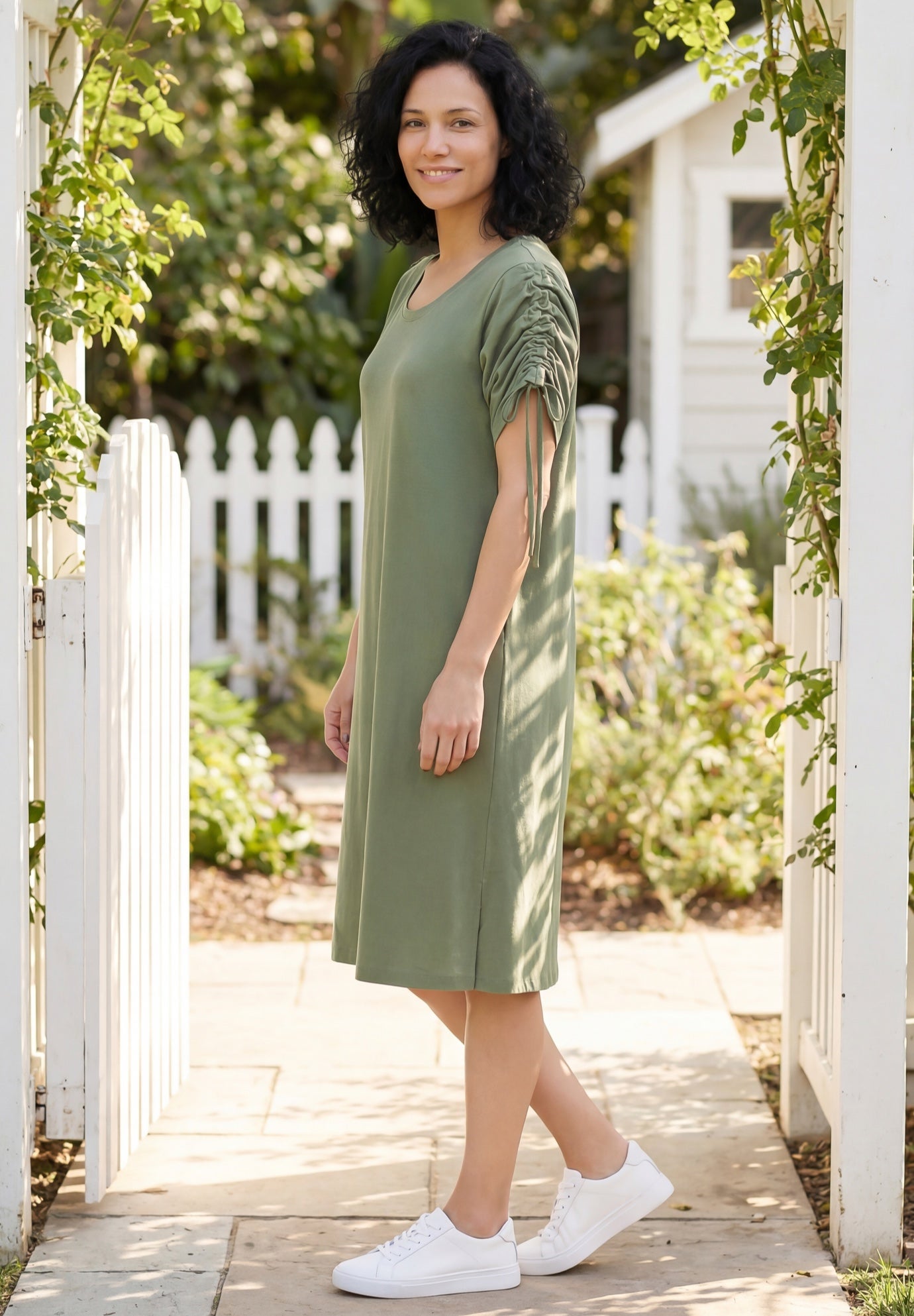 Perfect Ruched-Sleeve Knee-Length Short-Sleeve Tee Dress image number 2