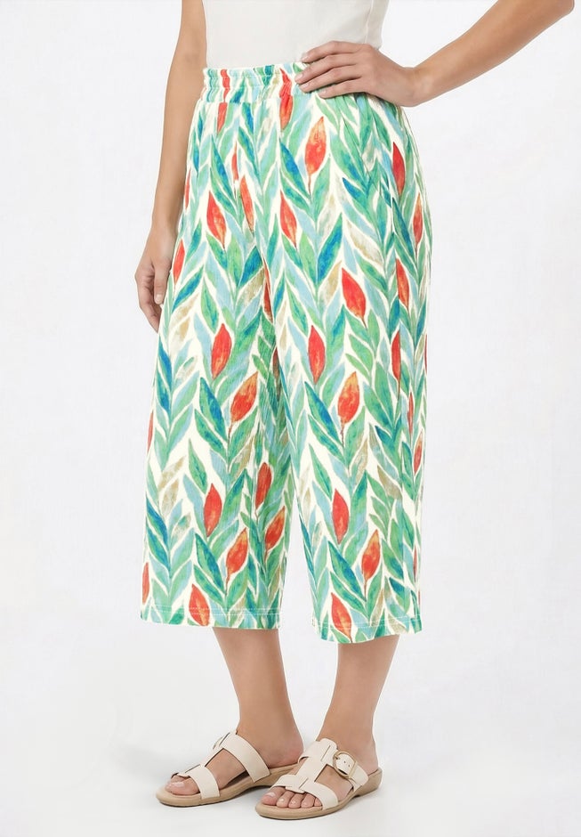 Wide-Leg Texture Knit Capri image number 2