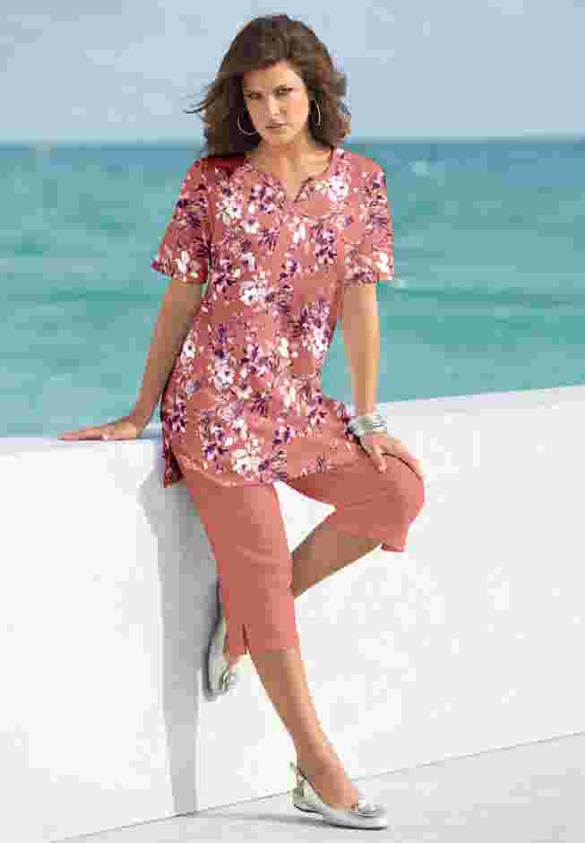 Plus Size Soft Knit Print Tunic with Notch Neckline image number 0